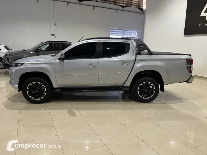 L200 TRITON 2.4 16V Turbo Sport HPE CD 4X4