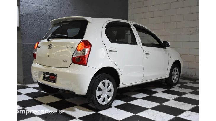 ETIOS HATCH - 1.3 X 16V 4P MANUAL
