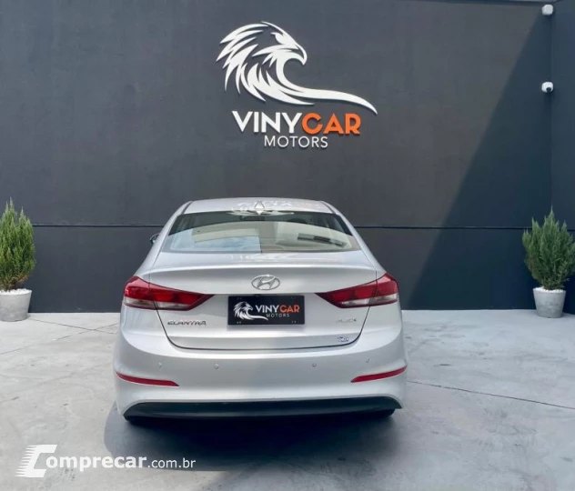 ELANTRA 2.0 16V