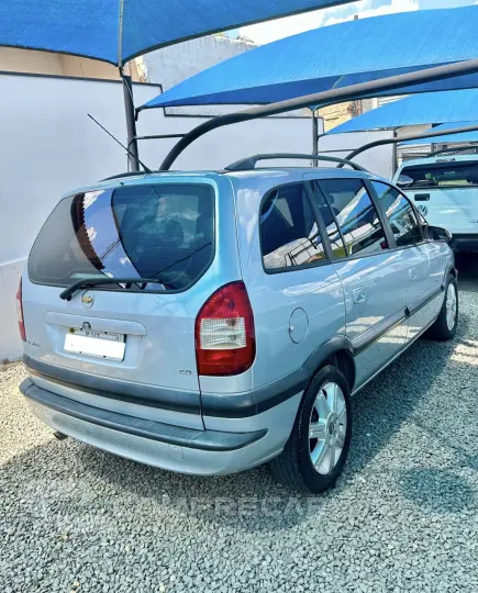 Zafira 2.0 4P FLEX ELEGANCE AUTOMÁTICO