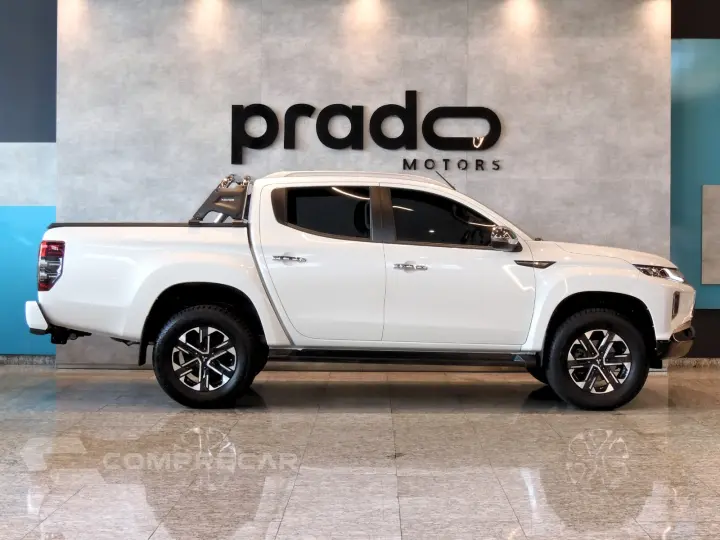 L200 TRITON 2.4 16V Turbo Sport Hpe-s CD 4X4