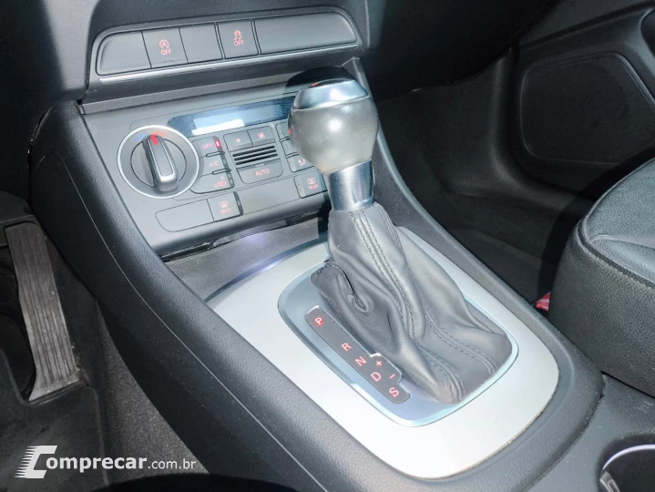Q3 Q3 1.4 TFSI AMBIENTE GASOLINA 4P S TRONIC