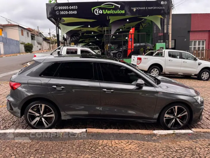 A3 Sportb. Perf. Black 2.0 S-tron.(Híb.)