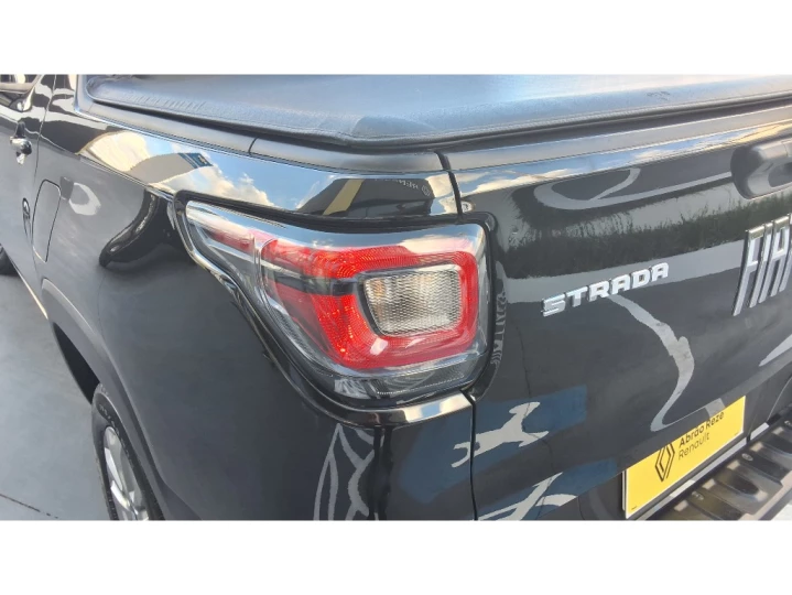 STRADA 1.3 FIREFLY FLEX FREEDOM CD MANUAL