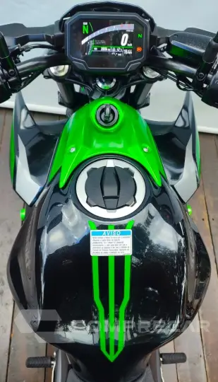 KAWASAKI Z650 ABS