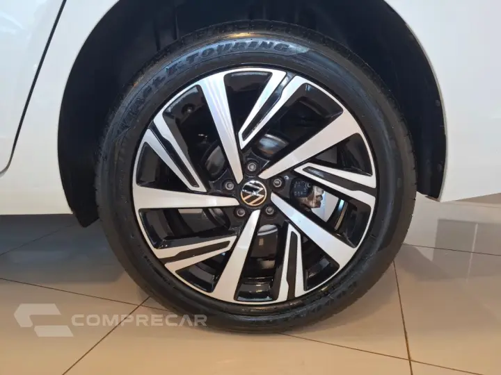 Virtus 1.0 4P 200 TSI FLEX HIGHLINE AUTOMÁTICO