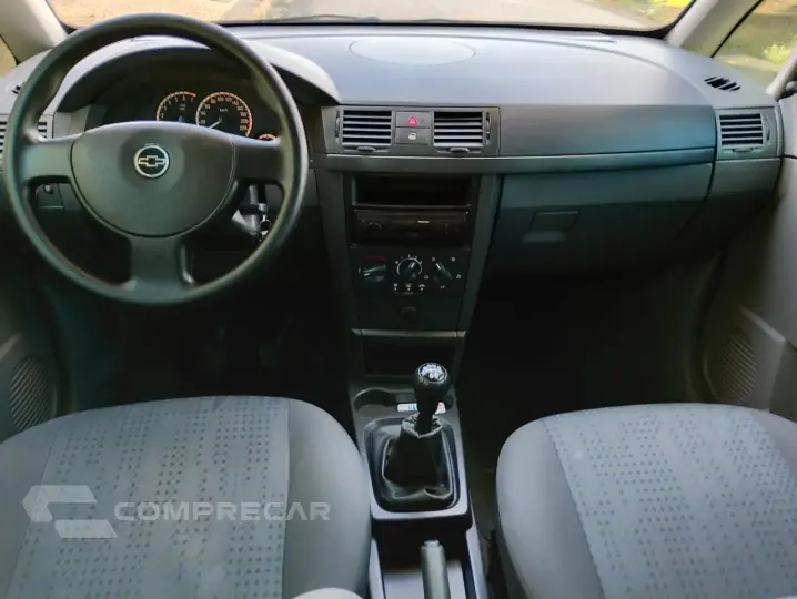 MERIVA 1.8 MPFI JOY 8V