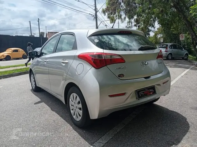 HB20 - 1.6 COMFORT PLUS 16V 4P MANUAL