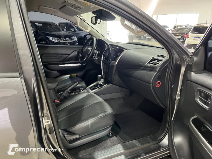 L200 TRITON 2.4 16V Turbo Sport Hpe-s CD 4X4