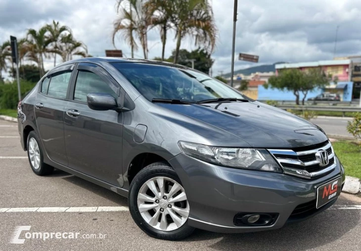 CITY 1.5 LX Sedan 16V