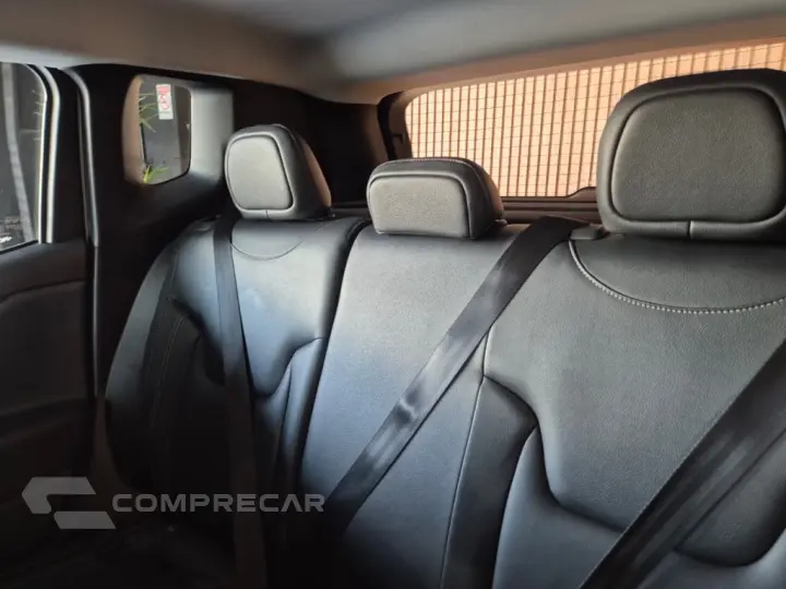 RENEGADE 1.3 T270 TURBO FLEX LONGITUDE AT6