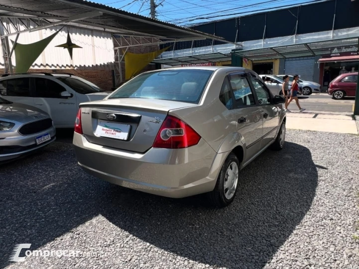 FIESTA 1.6 MPI Trend Sedan 8V