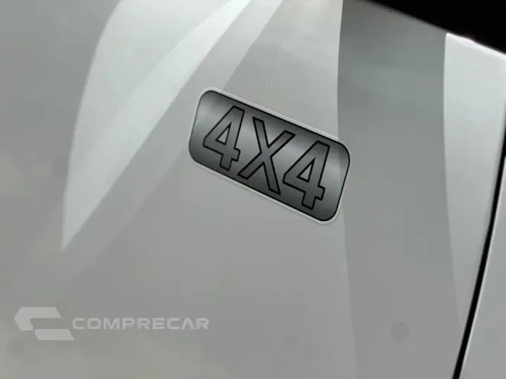 BONGO 2.5 TD DIESEL STD CS 4x4 MANUAL