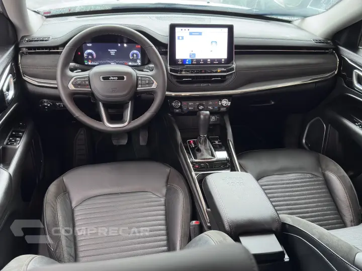 COMMANDER 1.3 T270 TURBO FLEX LIMITED AT6