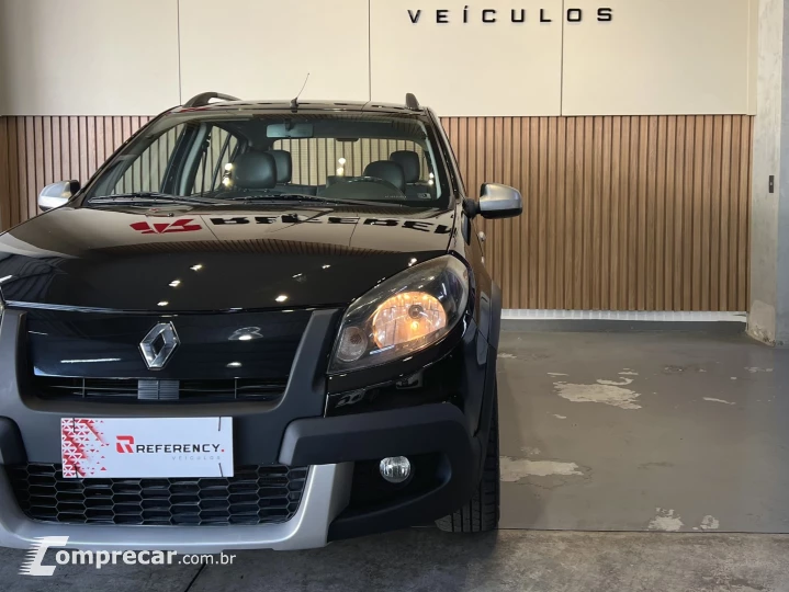 SANDERO 1.6 STEPWAY 16V FLEX 4P AUTOMÁTICO