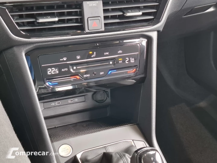 TAOS 1.4 250 TSI TOTAL FLEX COMFORTLINE AUTOMÁTICO