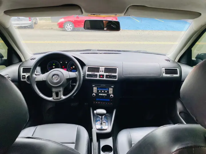 BORA 2.0 MI Comfortline 8V