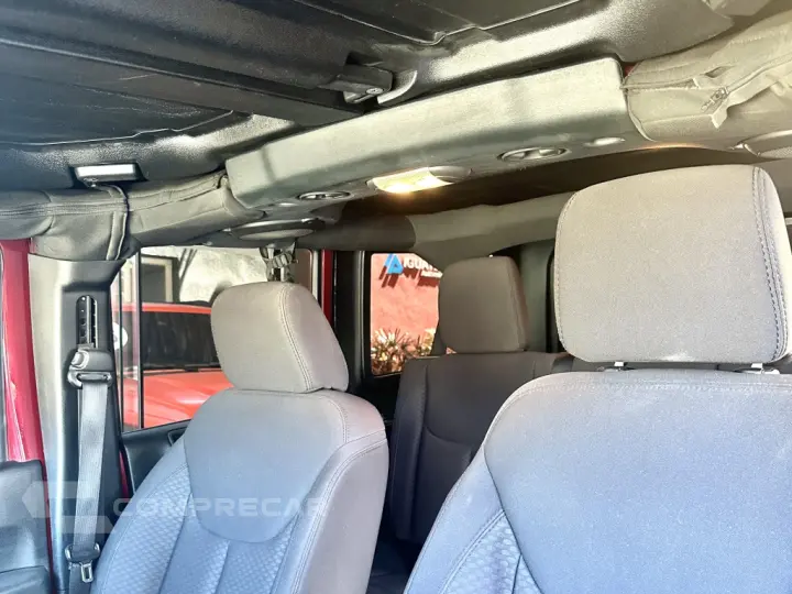 WRANGLER 3.6 UNLIMITED SPORT 4X4 V6 GASOLINA 4P AUTOMÁTICO