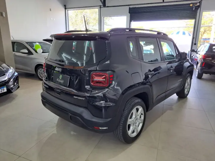 Renegade Sport T270 1.3 TB 4x2 Flex Aut.