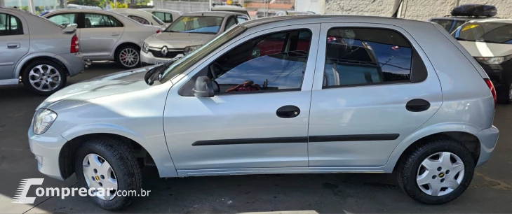 CELTA 1.0 MPFI Life 8V