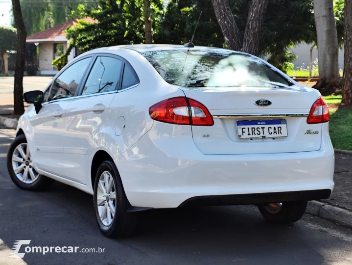 FIESTA 1.6 SE SEDAN 16V FLEX 4P MANUAL