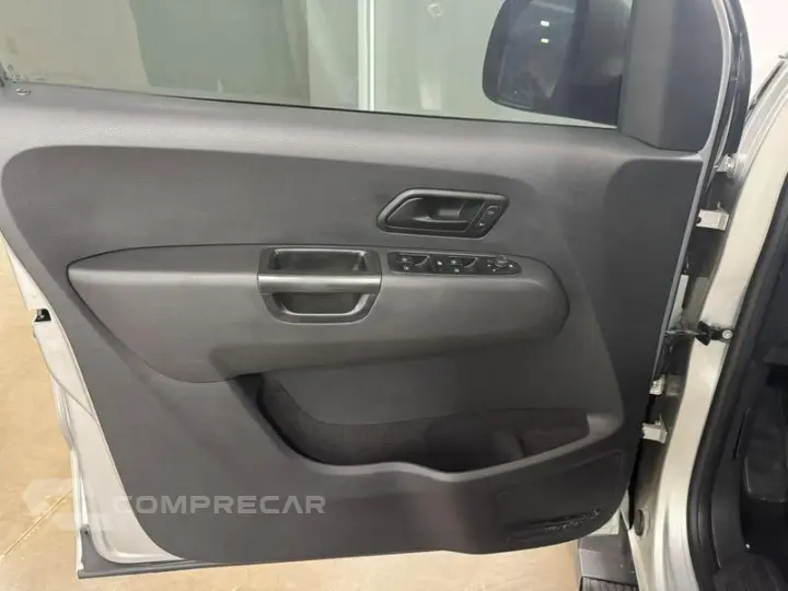 AMAROK 2.0 CD 4X4 S DIESEL MANUAL