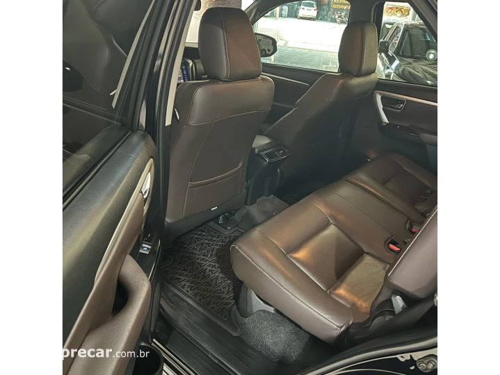 HILUX SW4 2.7 SR 4X2 16V FLEX 4P AUTOMÁTICO