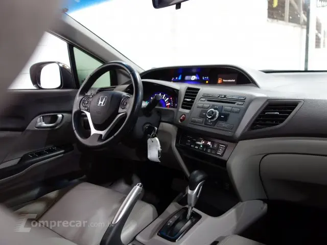 CIVIC - 2.0 LXR 16V 4P AUTOMÁTICO