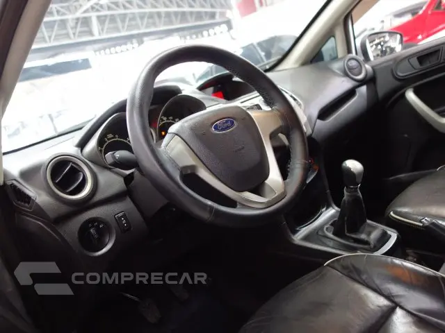 FIESTA SEDAN - 1.6 NEW FIESTA SE 16V 4P MANUAL