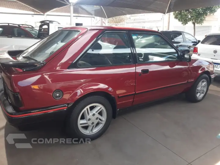 ESCORT 1.6 XR3 8V