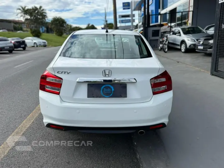 CITY Sedan LX 1.5 Flex 16V 4p Aut.