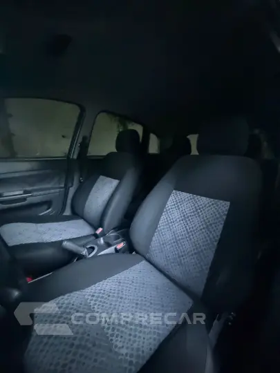 FIESTA 1.6 MPI Class Hatch 8V