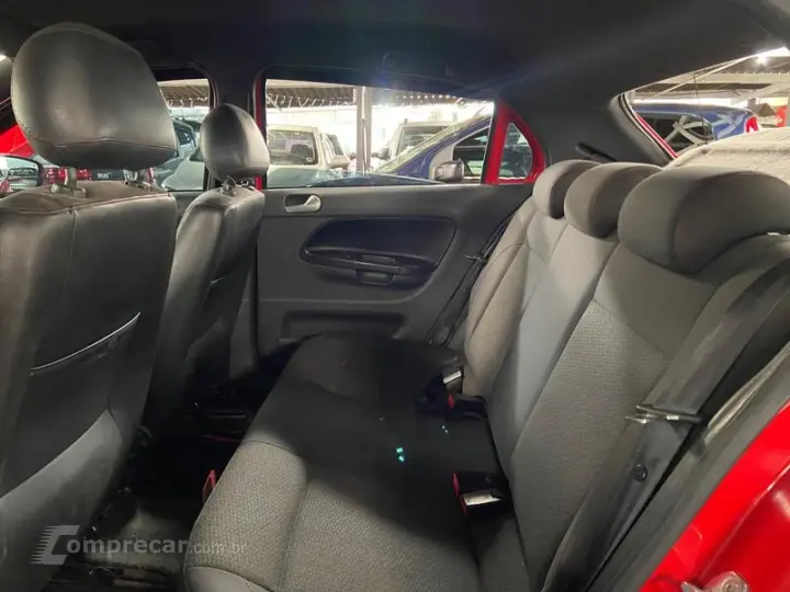 GOL 1.0 MI ROCK IN RIO 8V G5