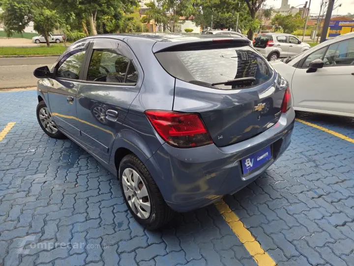 ONIX 1.4 MPFI LT 8V FLEX 4P MANUAL