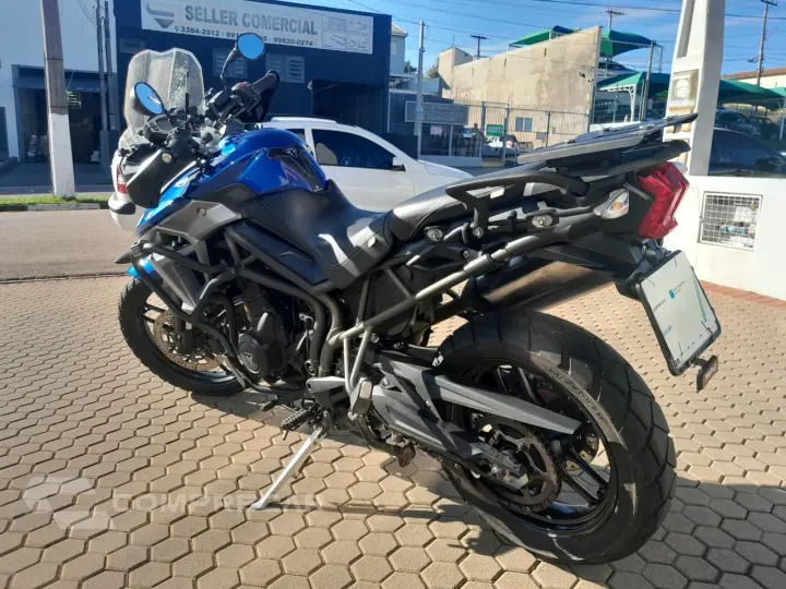 Tiger 800 XRX