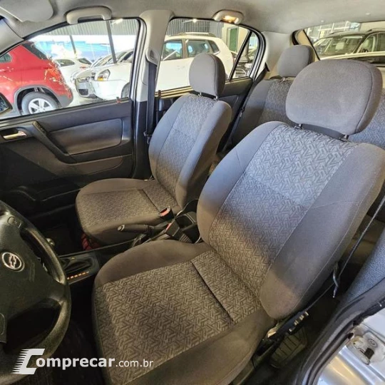 ASTRA HB 4P ADVANTAGE