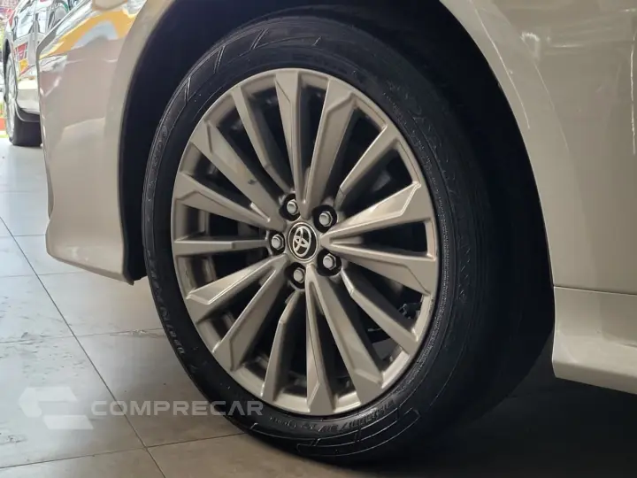 Corolla Altis 1.8 16V Aut. (Híbrido)