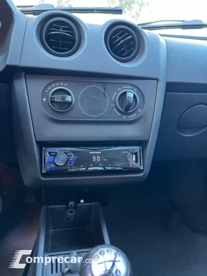 CELTA 1.0 MPFI Life 8V