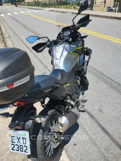 Versys 300
