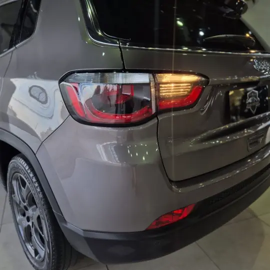 COMPASS LONGITUDE 2.0 4x2 Flex 16V Aut.