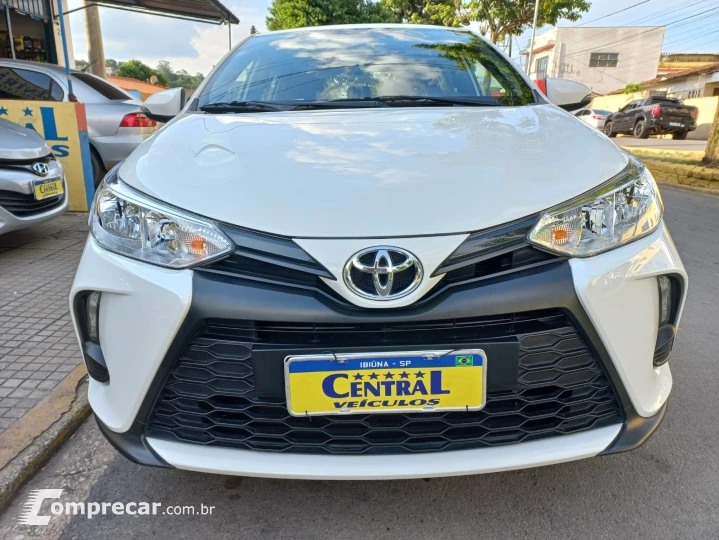 YARIS 1.5 16V XL