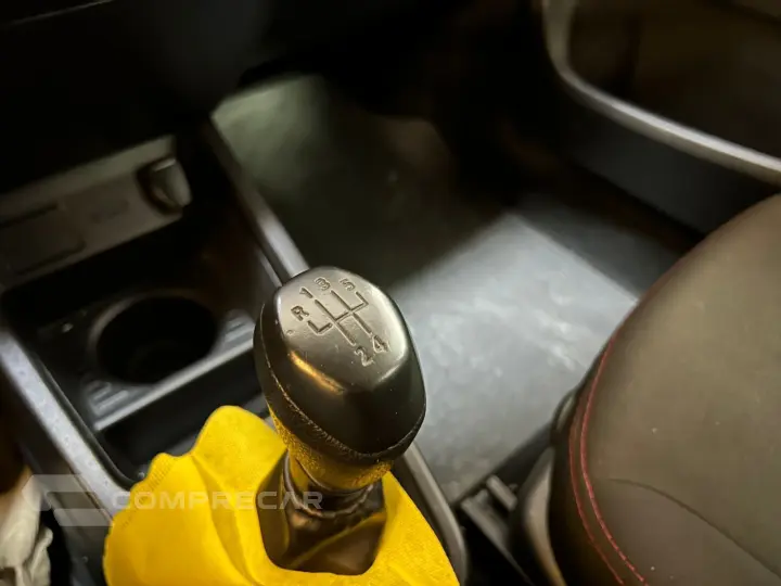 Kwid KWID Zen 1.0 Flex 12V 5p Mec.