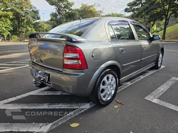 ASTRA 2.0 MPFI Advantage 8V