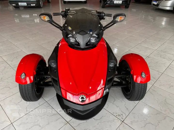 Triciclo Spyder 990 RS