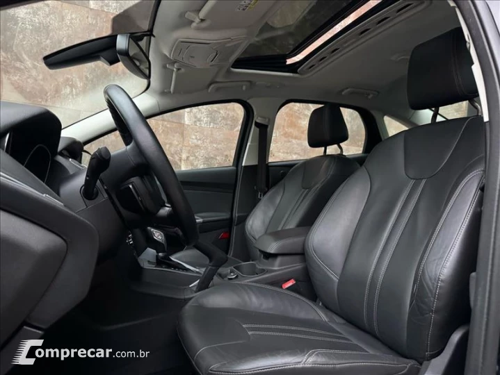 FOCUS 2.0 Titanium Plus Sedan 16V