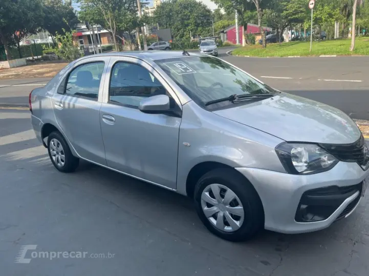 ETIOS 1.5 X Sedan 16V
