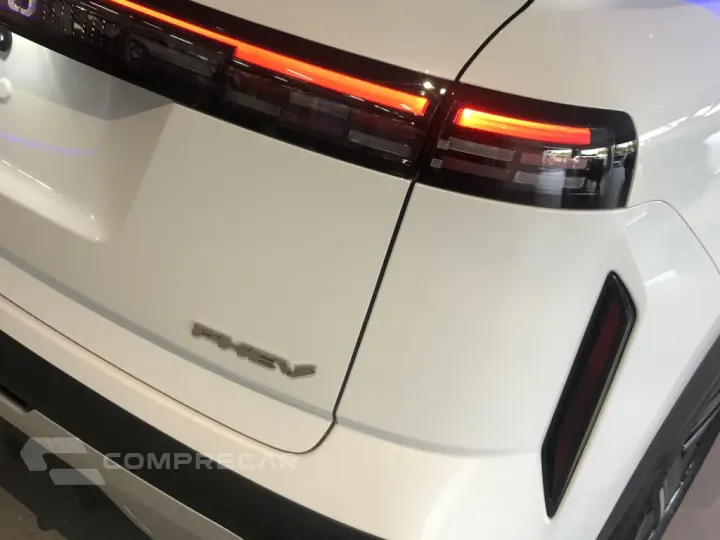 7 1.5 TGDI PHEV LUXURY DHT