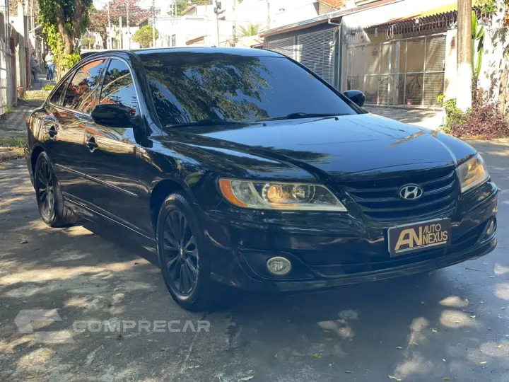 AZERA 3.3 MPFI GLS Sedan V6 24V