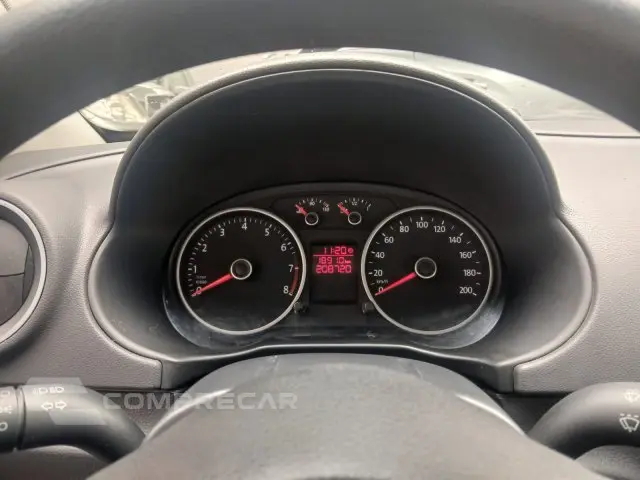 VOYAGE - 1.0 MI 8V 4P MANUAL