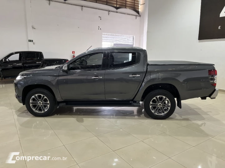 L200 TRITON 2.4 16V Turbo Sport Hpe-s CD 4X4